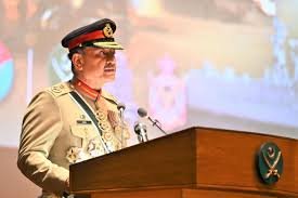 دہشت گردوں کے خلاف آپریشن جاری رہے گا،فیلڈ مارشل