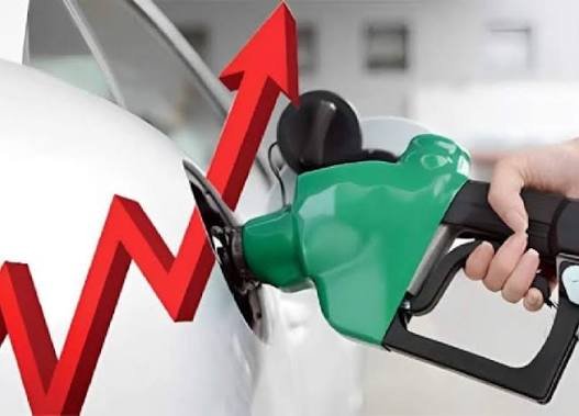 حکومت نے پیٹرول اور ڈیزل پر لیوی میں اضافہ کردیا