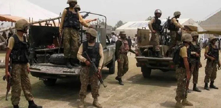 بلوچستان میں سیکیورٹی فورسز کی 2 اہم کارروائیاں، 8 دہشت گرد ہلاک