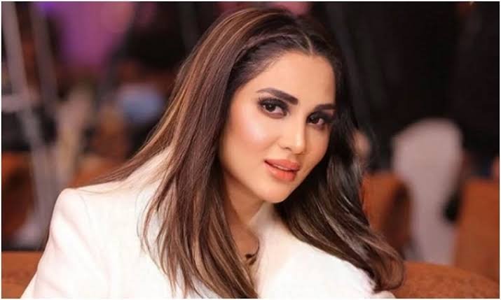 سابق شوہر فواد سے طلاق کے بعد میں نے خود کو گھر تک محدود کر لیا تھا،فضا علی