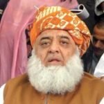 فضل الرحمان کا بیان توہین آمیز نہیں تھا، کراچی بار  نے مذمتی قرارداد واپس لے لی
