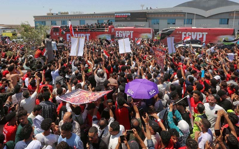 پہلی بار ورلڈکپ میں ٹاپ 16 ٹیموں تک پہنچنے پر مصری ٹیم کا وطن واپسی پر شاندار استقبال