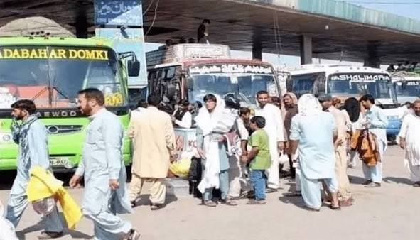 کراچی کی مفت شٹل سروس کمرشل بنیادوں پر چلائے جانے کا انکشاف