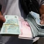 امریکی پابندیوں کے باعث ایرانی کرنسی کی قدر میں ریکارڈ کمی