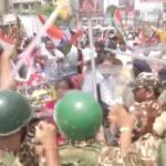 بھارت، امتحانی بے ضابطگیوں کے خلاف طلبہ سڑکوں پر آ گئے،مودی سرکار پر سخت تنقید
