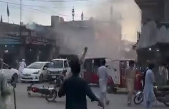 سوات؛ کبل میں پولیس اسٹیشن کے قریب دھماکا، 14 افراد جاں بحق