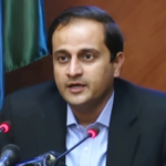 میئر کراچی  کی بے ضابطگیوں میں ملوث افسران کو ملازمت سے برطرف کرنے کی منظوری