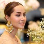 نمرہ خان کی نئی پوسٹس، طلاق کی افواہوں نے پھر زور پکڑ لیا