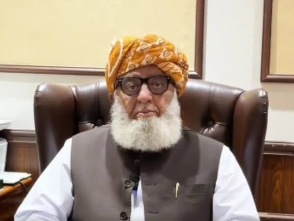 کشمیریوں کے صبر اور برداشت کو سلام پیش کرتا ہوں، تحریک دنیا میں پھیل رہی ہے، مولانا فضل الرحمان