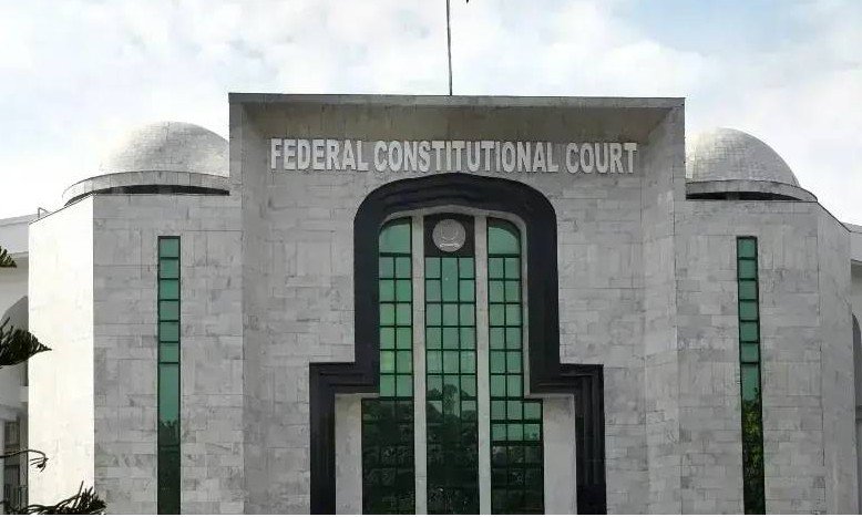 تمام قیدیوں کے ساتھ مساوی سلوک ہونا چاہیے، وفاقی آئینی عدالت