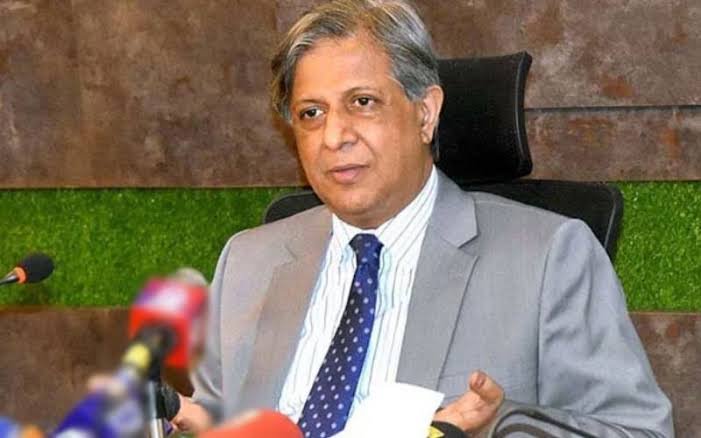 خیبرپختونخوا میں ایمرجنسی لگ سکتی ہے، آئین بہت واضح ہے، اعظم نذیر تارڑ