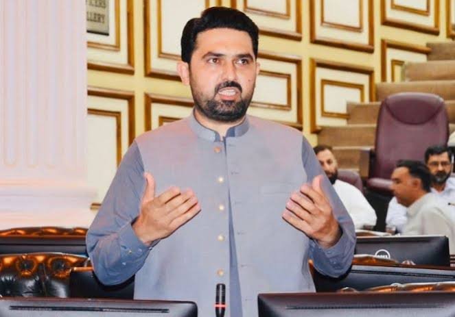 سہیل آفریدی کے ہوتے ہوئے نئے وزیراعلیٰ کی دوڑ شروع، پی ٹی آئی گروپس متحرک