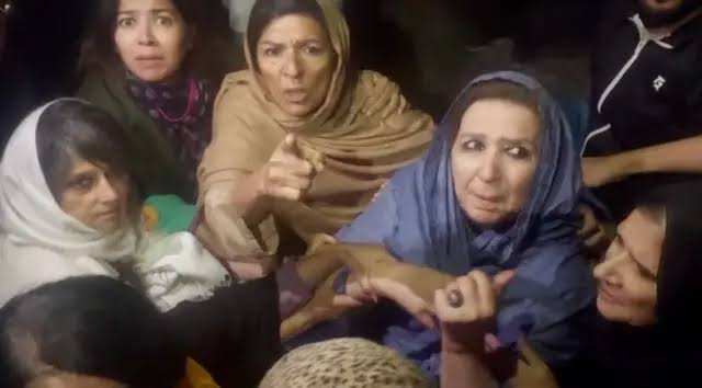 علیمہ خانم کے بعد عمران خان کی باقی دو بہنیں نورین نیازی اور عظمی خانم بھی گرفتار