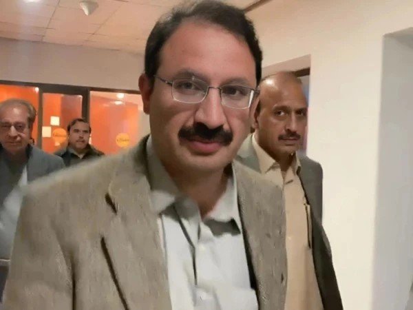 جنید اکبر کی بازیابی کے لیے پشاور ہائی کورٹ میں درخواست دائر