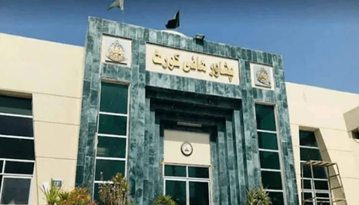 خیبر پختونخوا میں گورنر راج و ایمرجنسی کیخلاف کیس، اٹارنی جنرل کو نوٹس جاری، جواب طلب