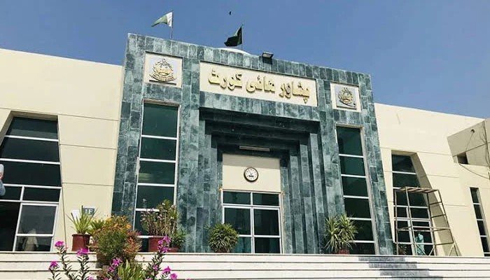خیبر پختونخوا میں گورنر راج و ایمرجنسی کے نفاذ کیخلاف درخواستیں سماعت کیلئے منظور