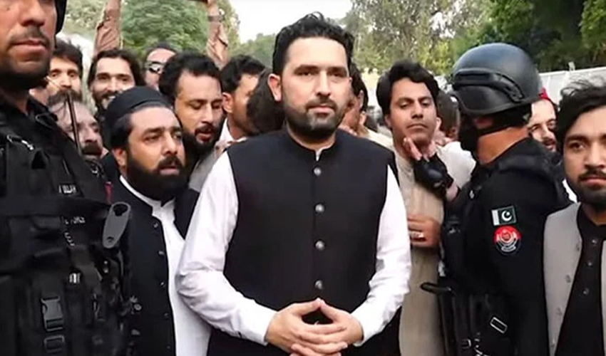 ریڈیو پاکستان حملہ کیس میں وزیراعلی سہیل آفریدی سمیت 5 ملزمان نامزد