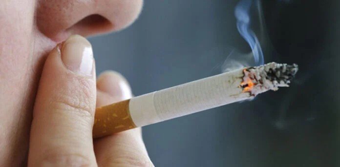سگریٹ نوشی مردوں اور خواتین کی تولیدی صلاحیت کو متاثر کرسکتی ہے، تحقیق