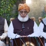گورنر راج اور ایمرجنسی کو مسترد کرتے ہیں، مولانا فضل الرحمان
